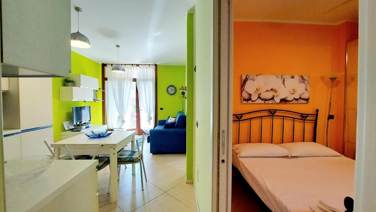 Colors Pool Apartment 巴多利诺 外观 照片