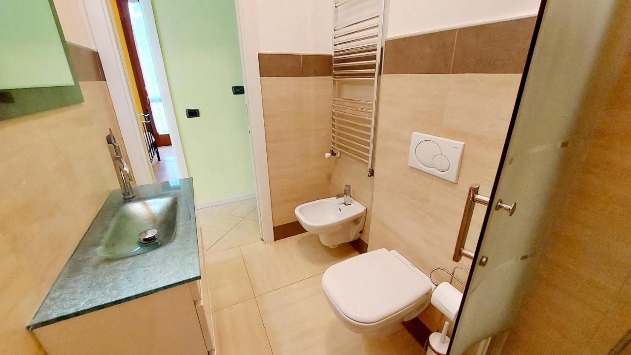 Colors Pool Apartment 巴多利诺 外观 照片